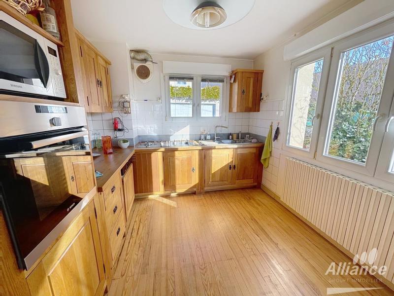 Maison - 120 m² - 6 pièces