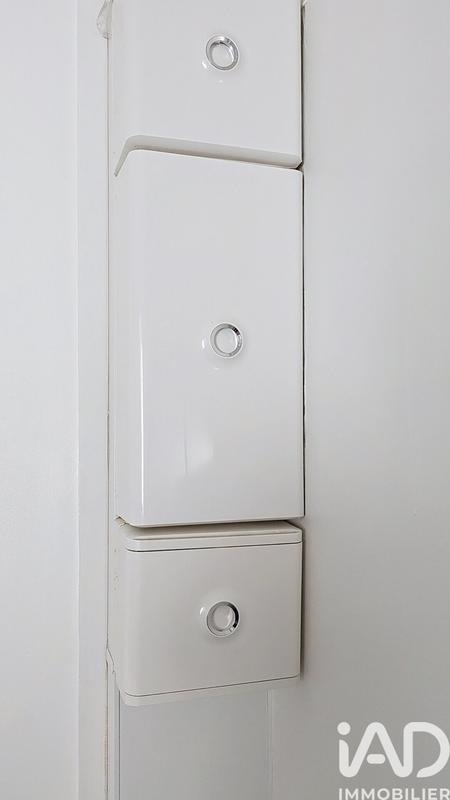 Maison - 280 m² - 16 pièces