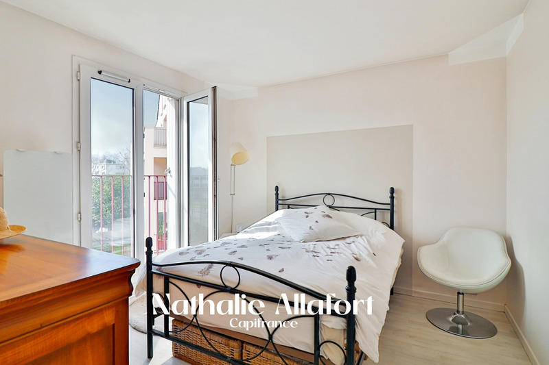 Appartement - 92 m² - 4 pièces