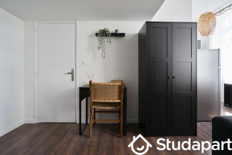 Chambre - 29 m² - 1 pièce