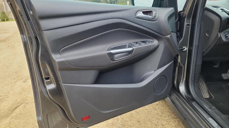 Ford c-Max II 1.5 TDCi 120 Bva6 Titanium - Automatique