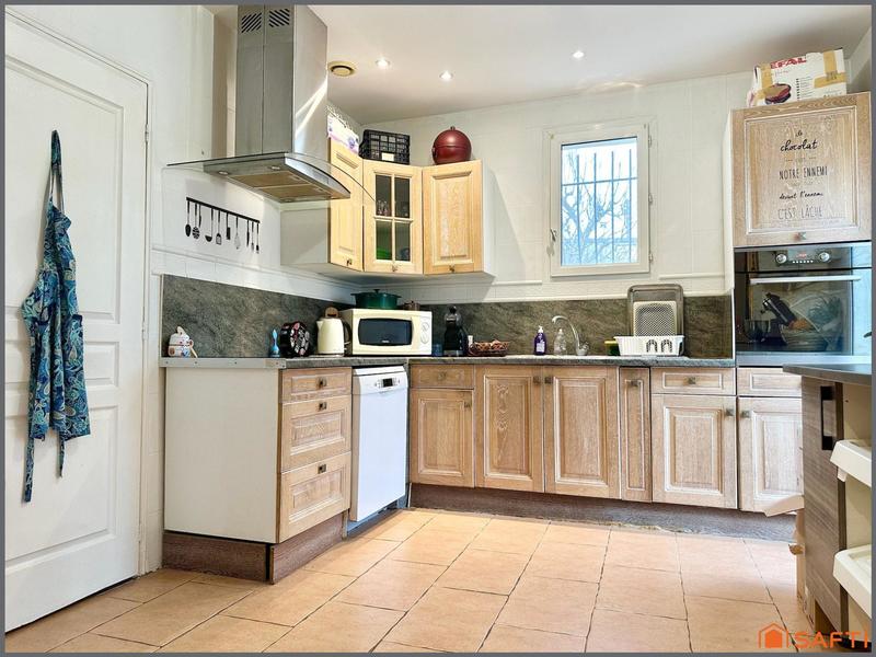 Maison - 92 m² - 4 pièces