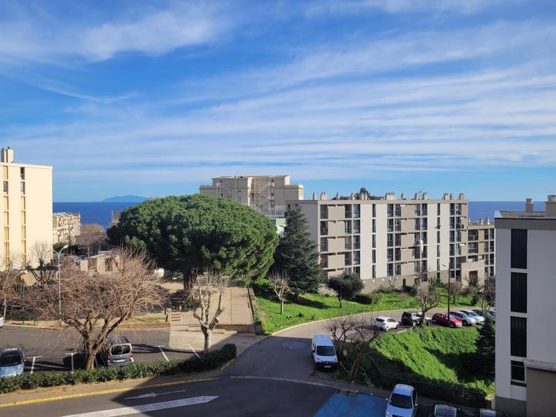 Appartement - 55 m² - 3 pièces