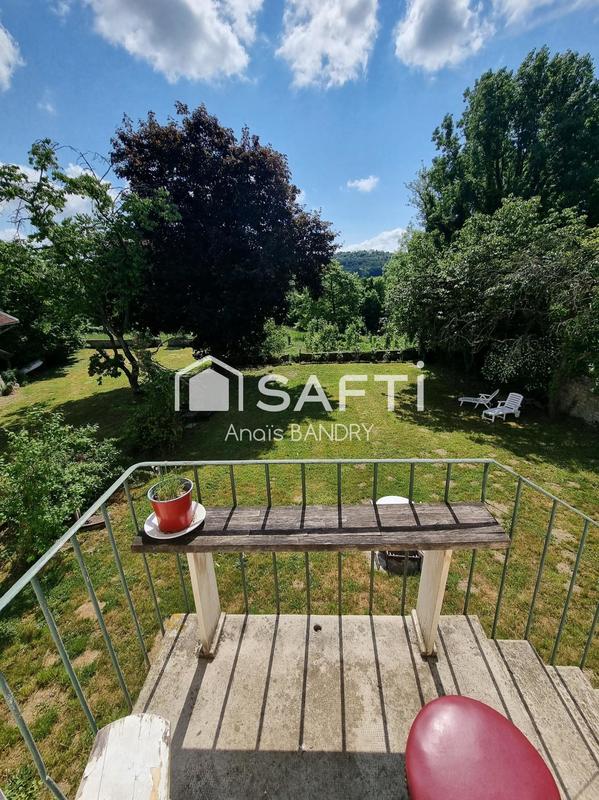 Maison de maîtres - 320 m² - 8 pièces