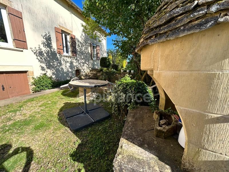 Maison - 182 m² - 7 pièces