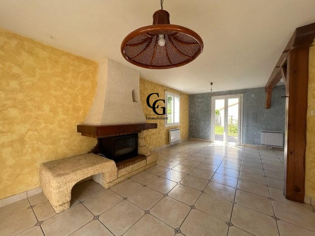 Maison - 94 m² - 4 pièces