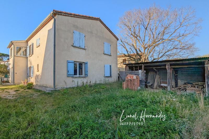 Maison - 140 m² - 6 pièces