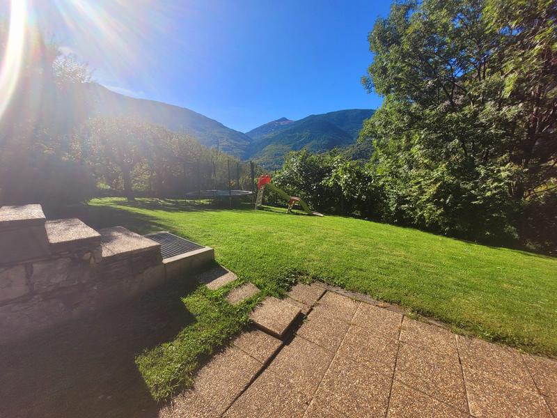 Maison traditionnelle - 224 m² - 10 pièces