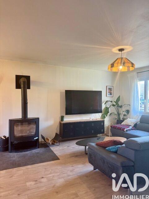 Maison - 88 m² - 4 pièces