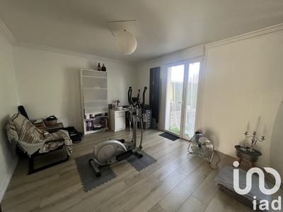 Maison - 98 m² - 5 pièces