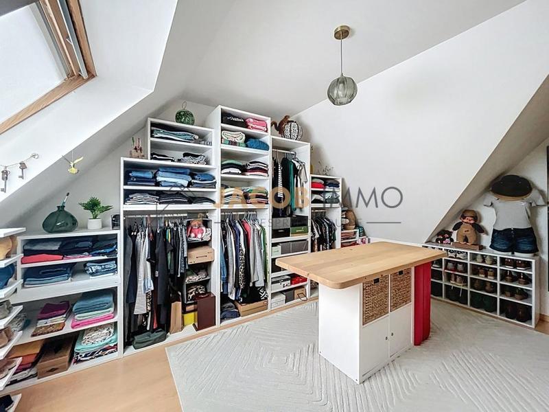 Maison - 173 m² - 8 pièces