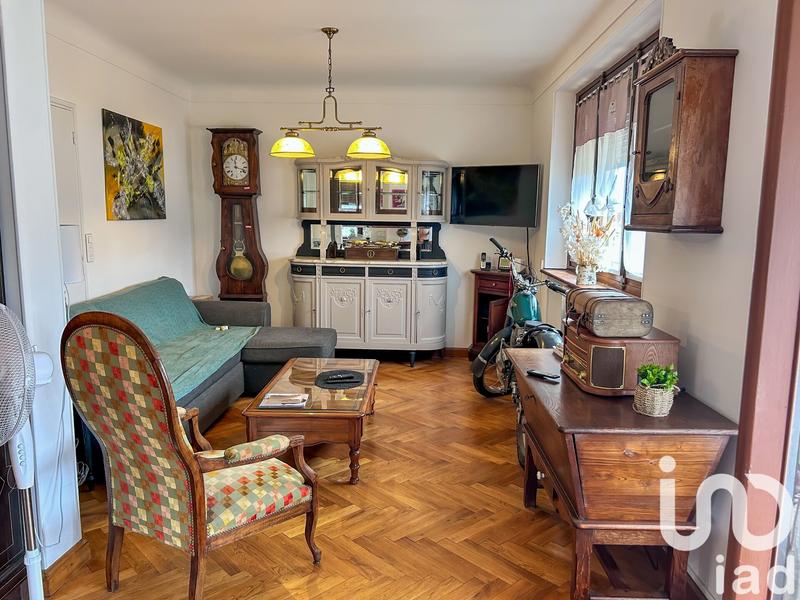 Maison de ville - 205 m² - 8 pièces