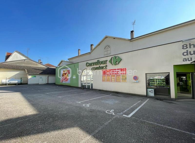 Immeuble - 1 015 m² - 10 pièces