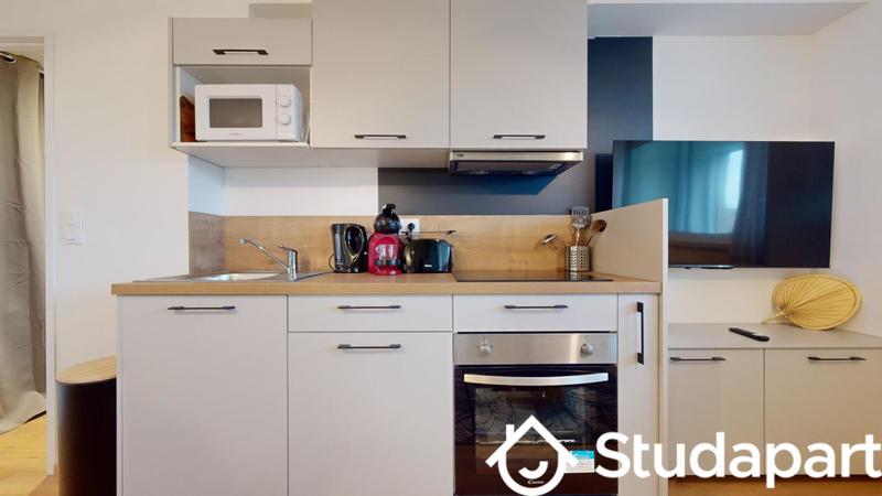 Chambre - 11 m² - 1 pièce