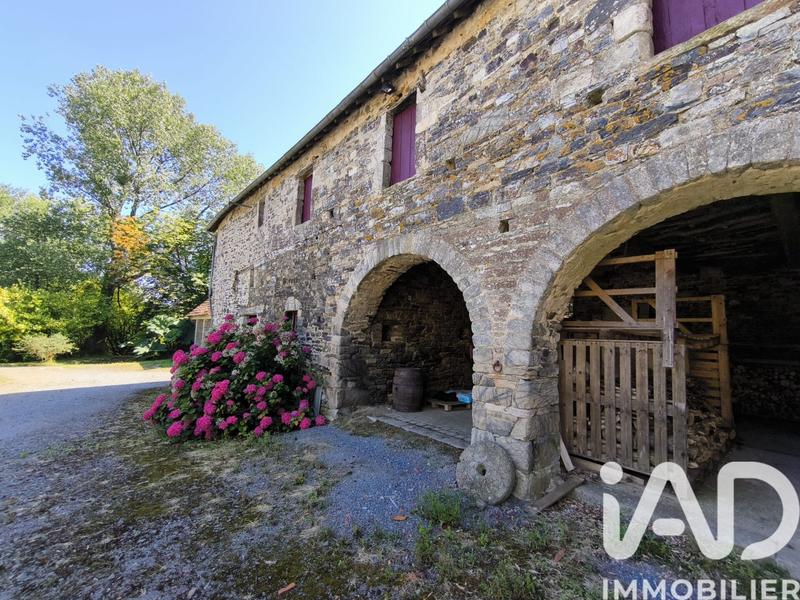 Maison - 186 m² - 5 pièces