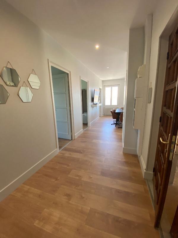 Appartement - 101 m² - 6 pièces