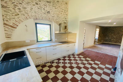 Mas - 96 m² - 3 pièces