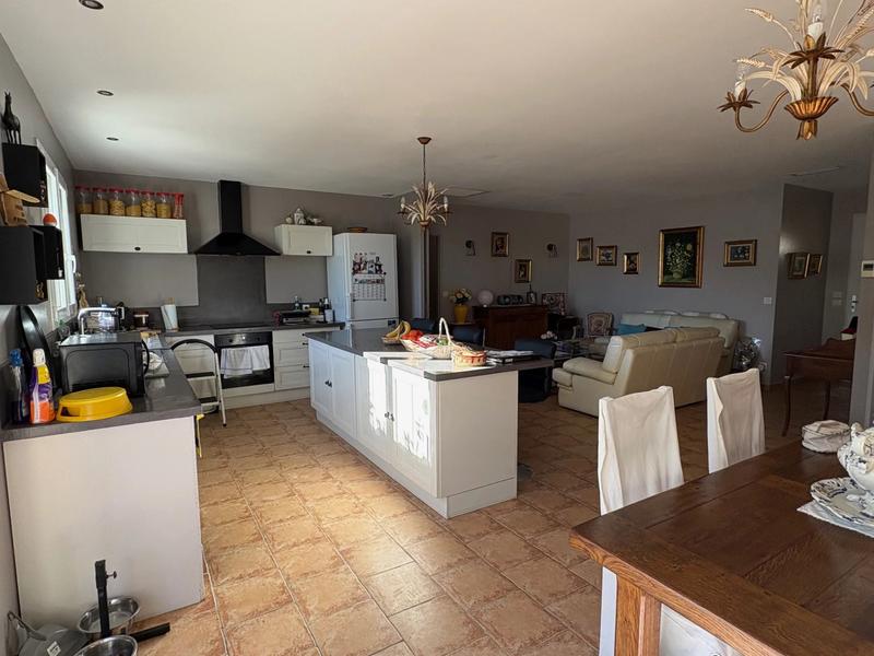 Villa - 115 m² - 6 pièces