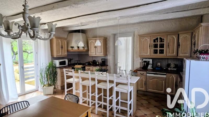 Maison - 132 m² - 3 pièces