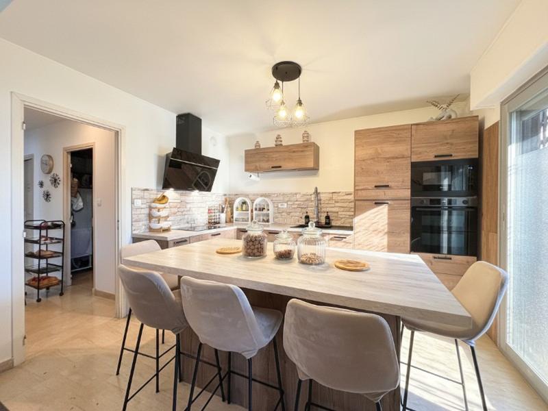 Appartement - 115 m² - 5 pièces