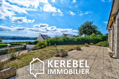 Maison - 180 m² - 6 pièces