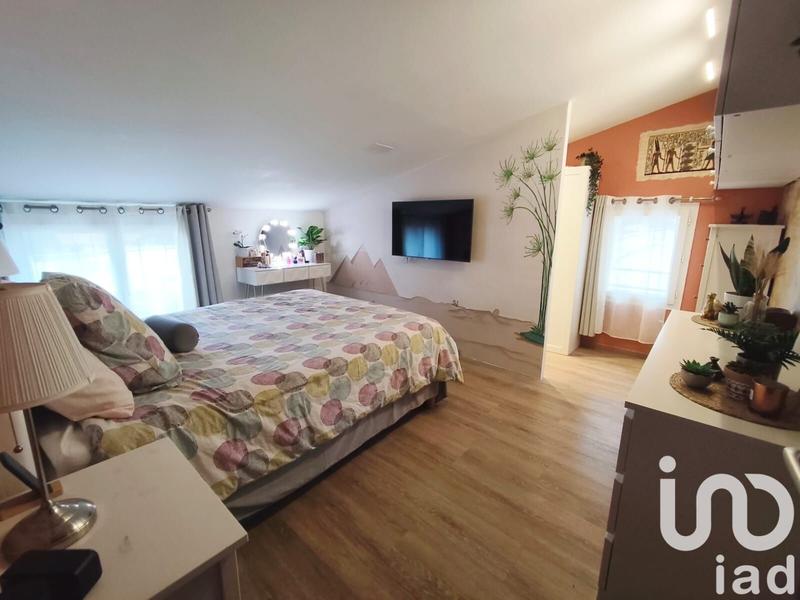 Appartement - 79 m² - 4 pièces