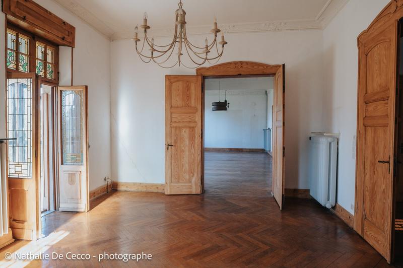 Maison - 288 m² - 10 pièces