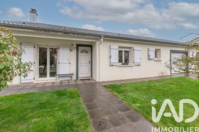 Maison - 105 m² - 6 pièces