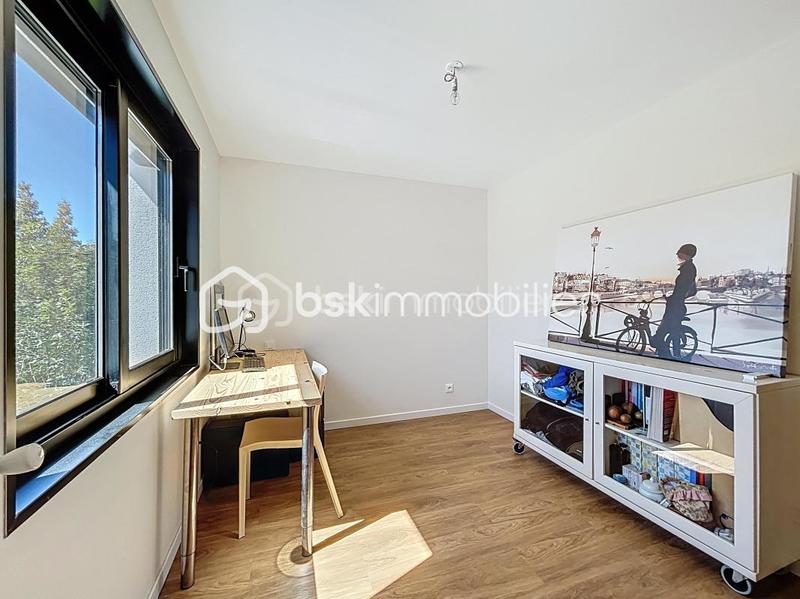 Maison - 103 m² - 4 pièces