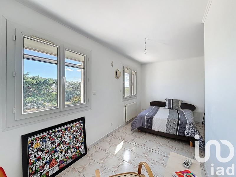 Maison - 240 m² - 5 pièces