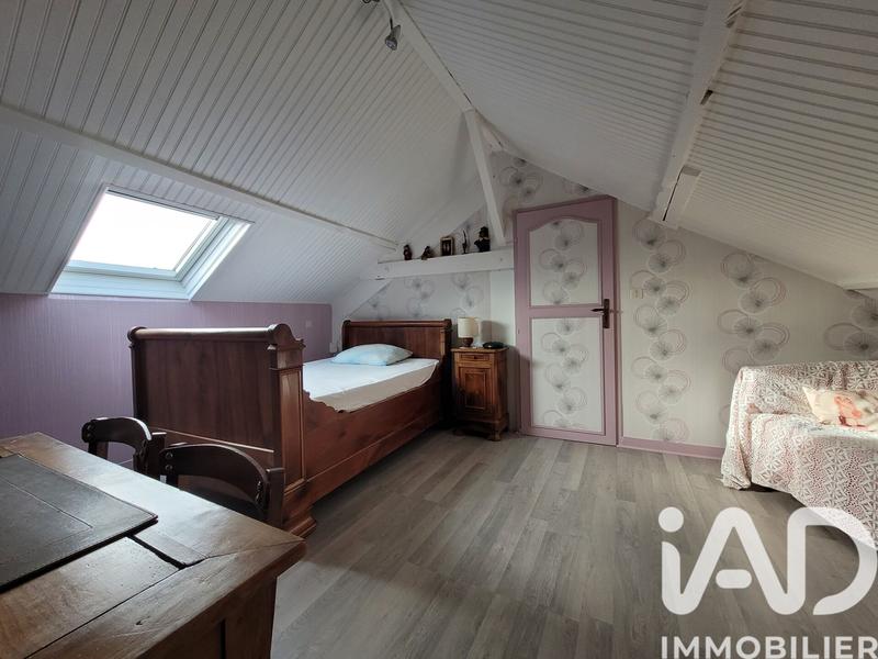 Maison - 104 m² - 7 pièces