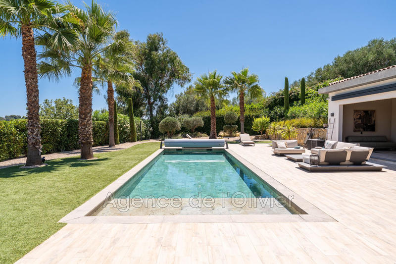 Villa - 309 m² - 6 pièces