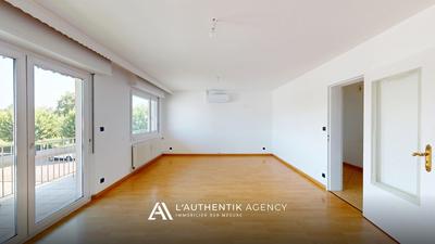 Appartement - 80 m² - 3 pièces