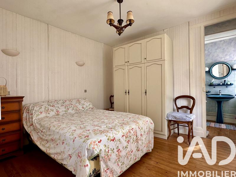 Maison de ville - 81 m² - 7 pièces