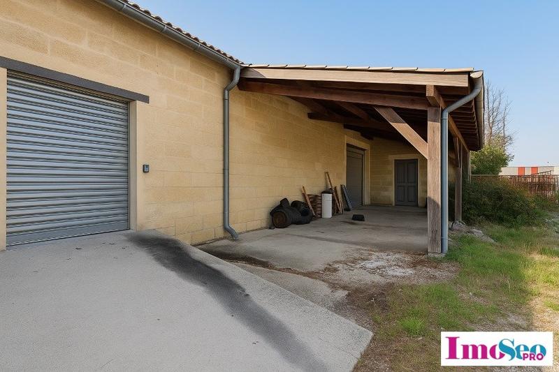 Local commercial - 200 m²