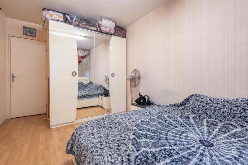 Appartement - 83 m² - 4 pièces