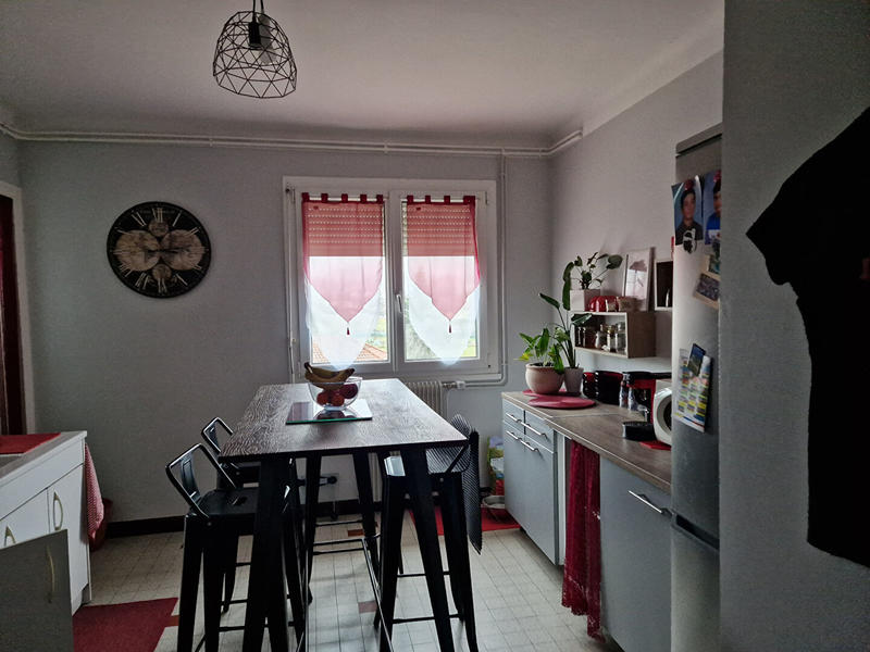 Appartement - 77 m² - 4 pièces