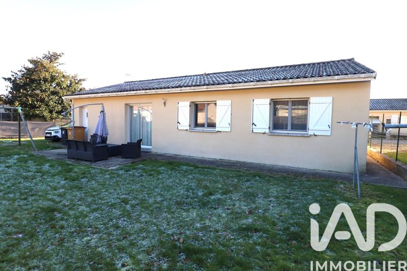 Maison - 93 m² - 5 pièces