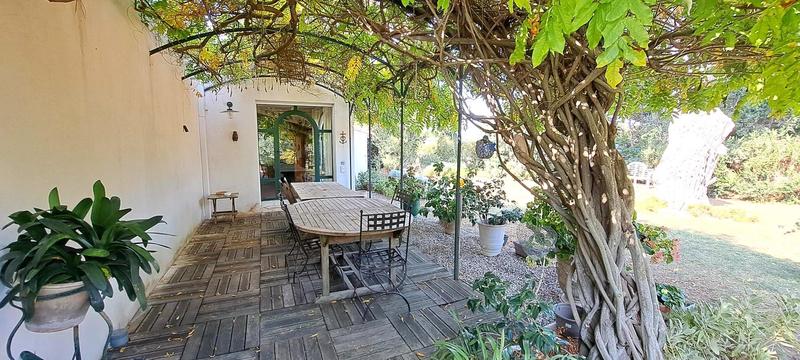 Propriété - 250 m² - 8 pièces