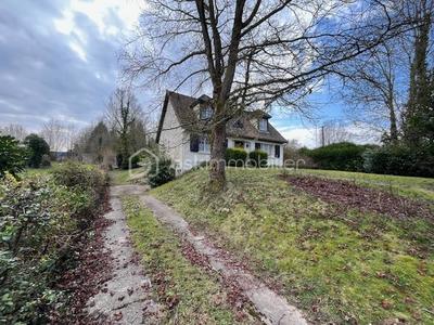 Pavillon - 144 m² - 7 pièces