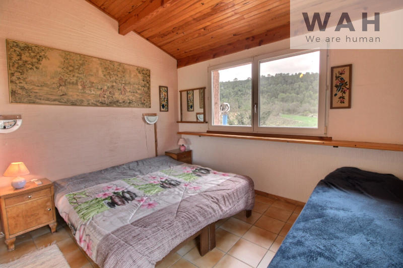 Maison - 143 m² - 7 pièces