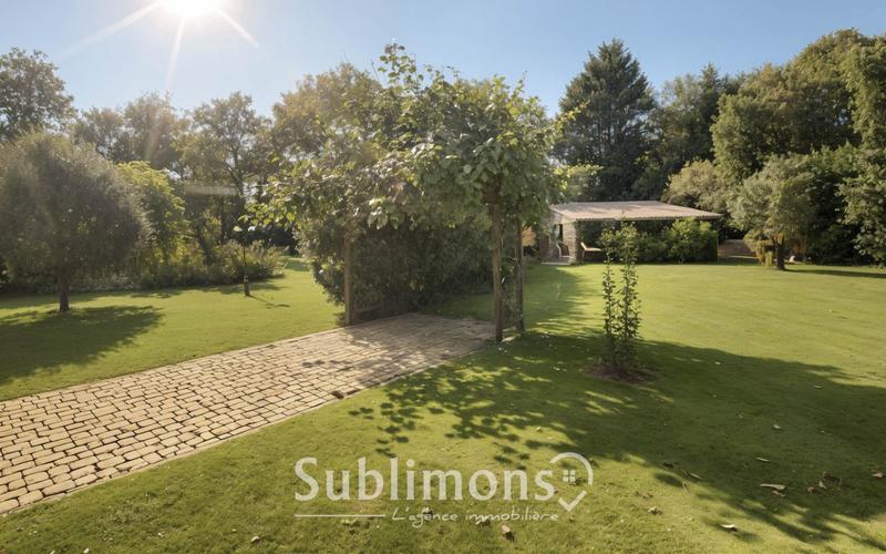 Maison ancienne - 262 m² - 10 pièces