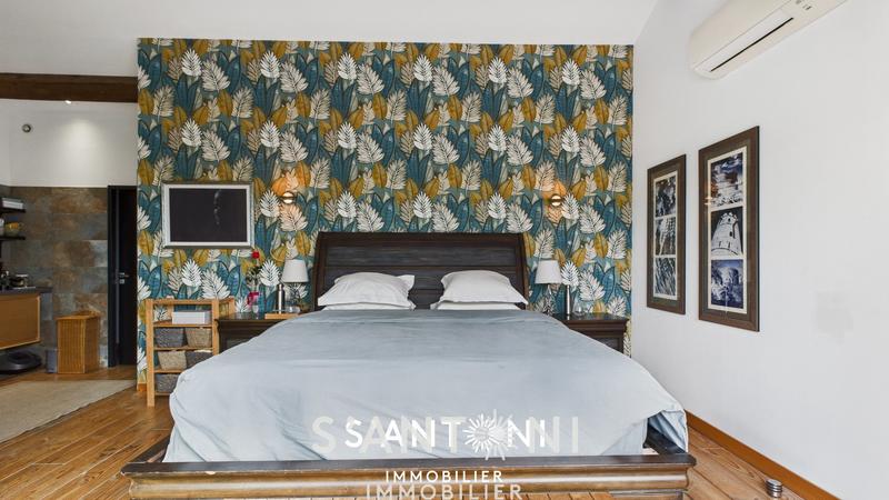 Maison en pierre - 143 m² - 4 pièces