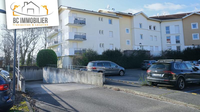 Parking / Garage - 14 m²