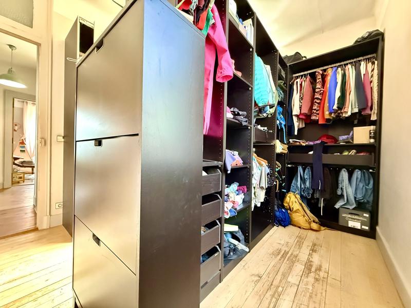 Maison - 226 m² - 9 pièces