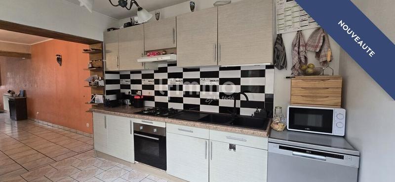 Maison de ville - 109 m² - 8 pièces