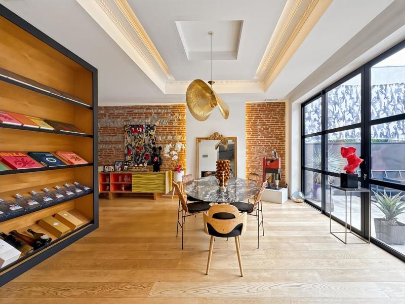 Maison de ville - 260 m² - 6 pièces