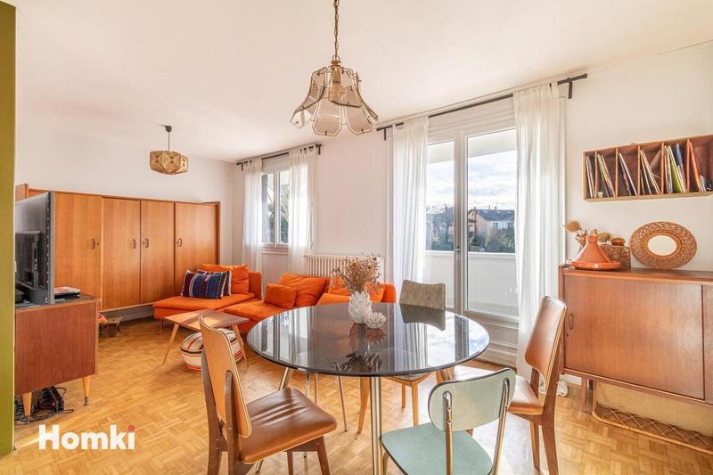 Appartement - 72 m² - 3 pièces