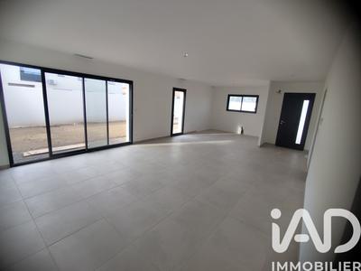 Maison - 112 m² - 4 pièces