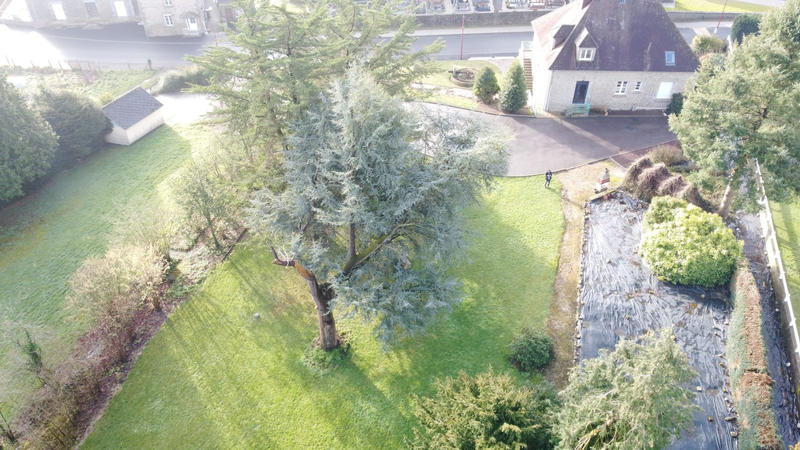 Maison traditionnelle - 152 m² - 6 pièces